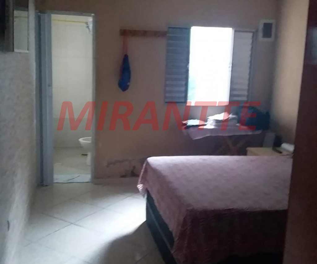 Sobrado de 250m² com 4 quartos em Vila Maria Baixa
