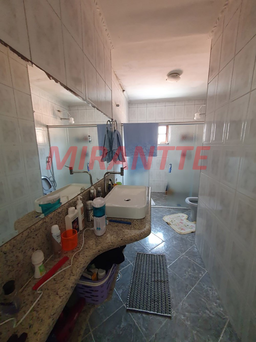 Sobrado de 234m² com 2 quartos em Bortolândia