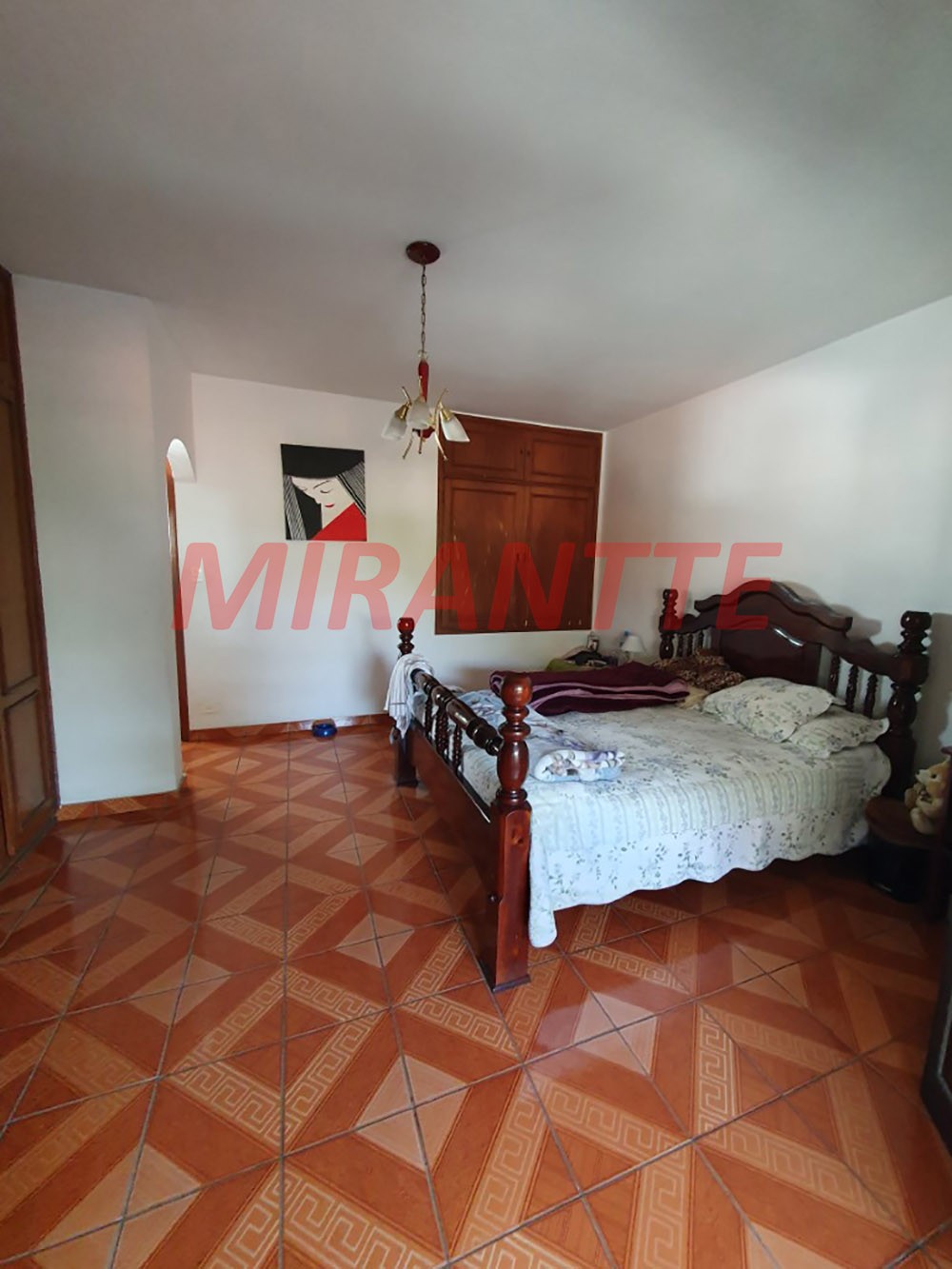 Sobrado de 234m² com 2 quartos em Bortolândia