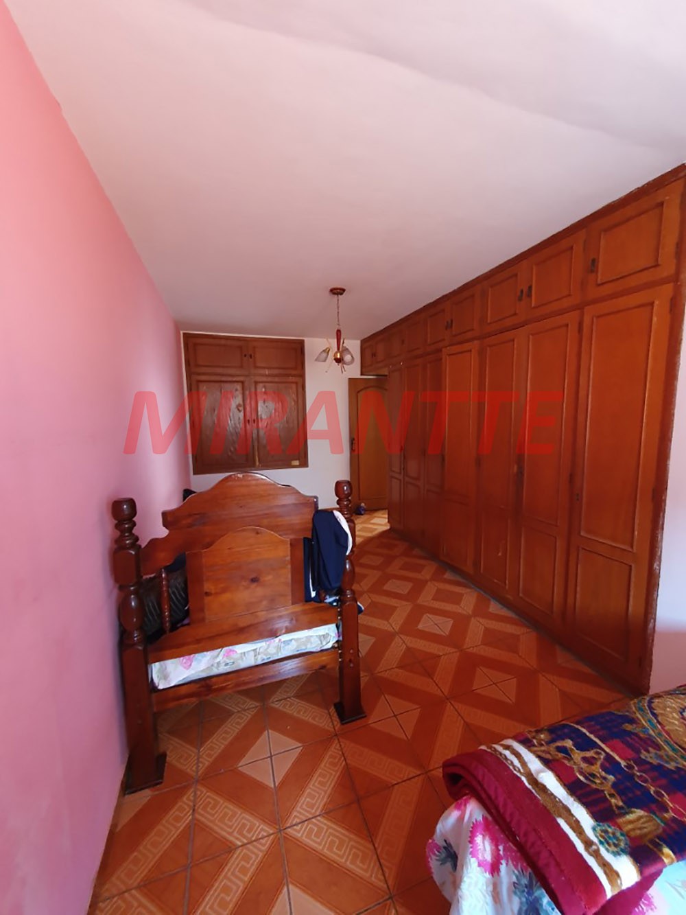 Sobrado de 234m² com 2 quartos em Bortolândia