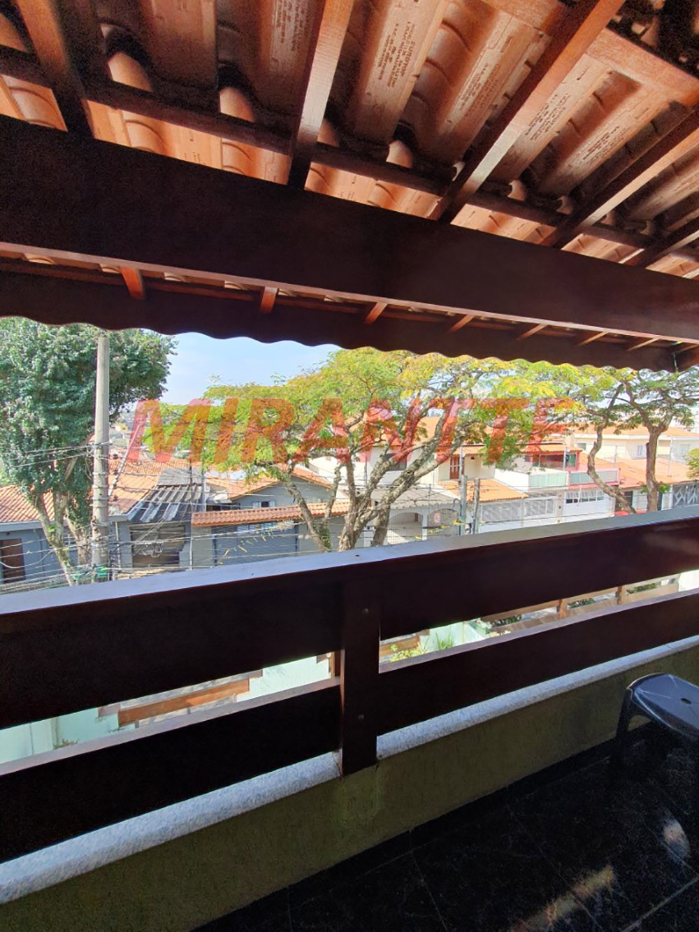 Sobrado de 234m² com 2 quartos em Bortolândia