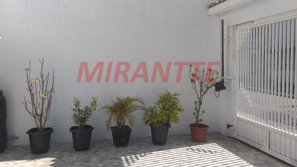 Sobrado com 3 quartos em Parque Vitória
