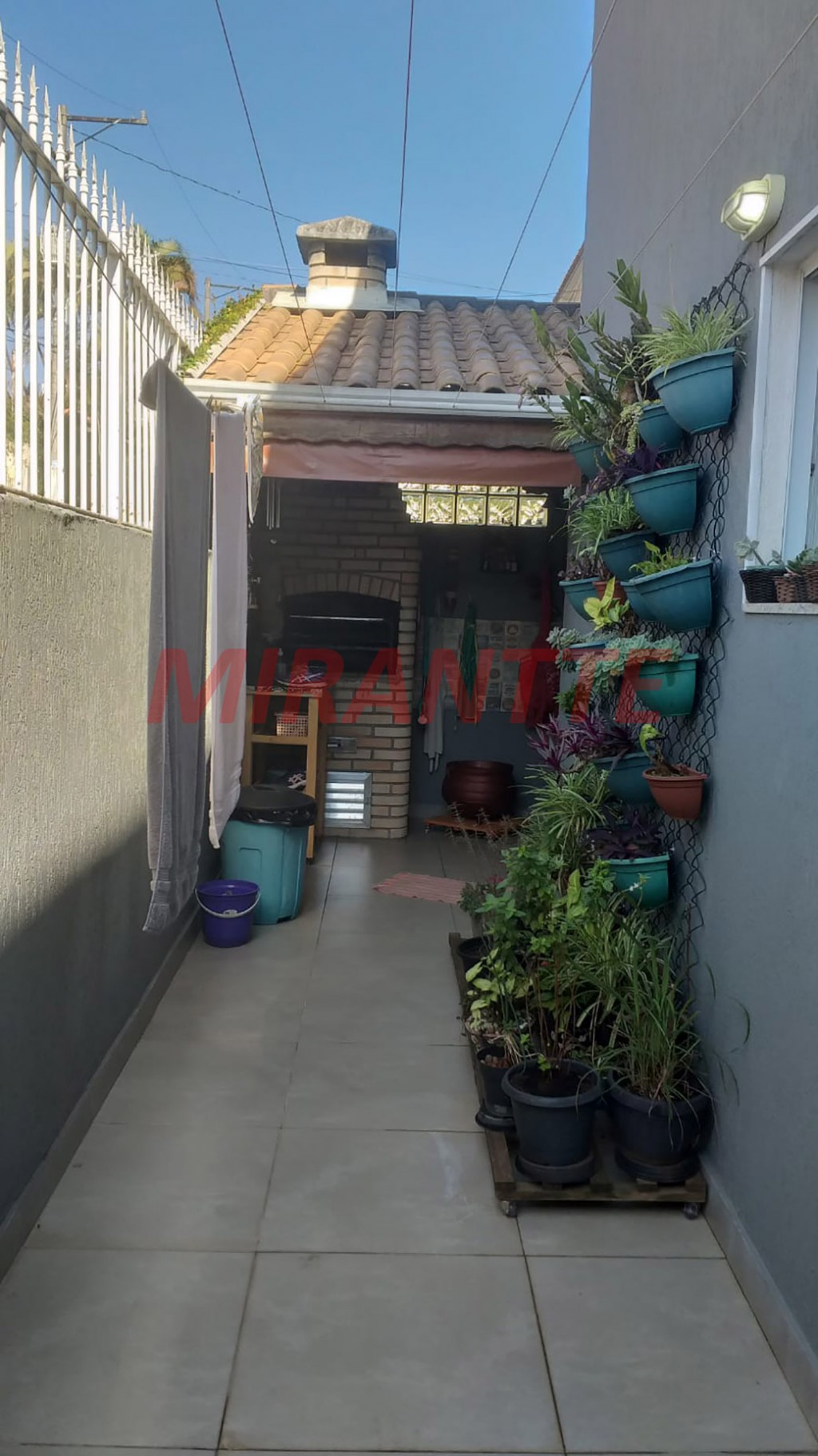 Sobrado com 3 quartos em Parque Vitória