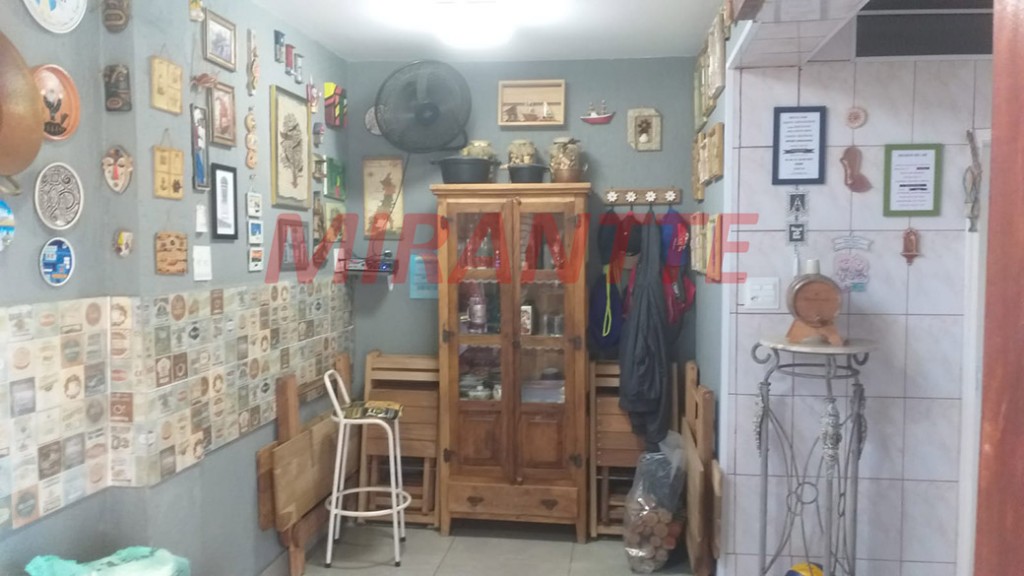 Sobrado com 3 quartos em Parque Vitória