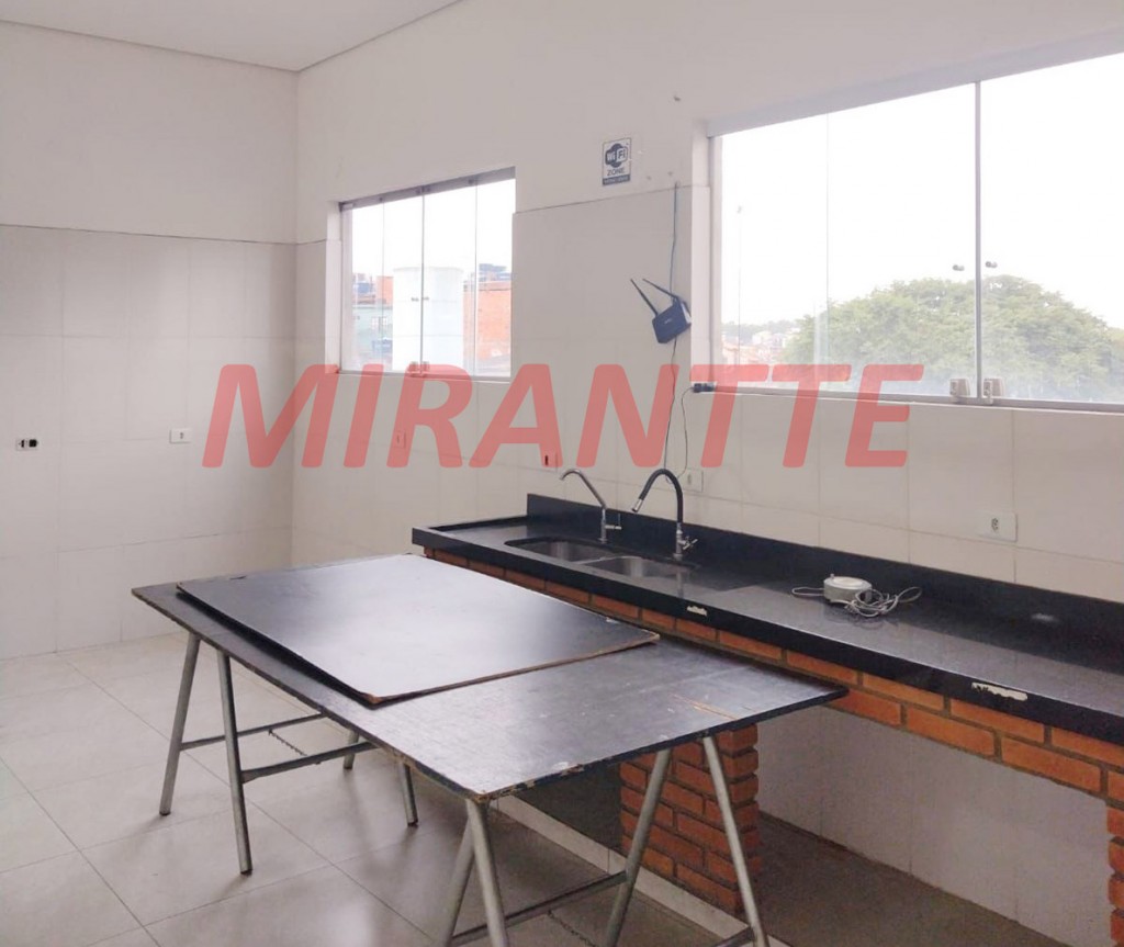 Comercial de 157m² em Mikail II