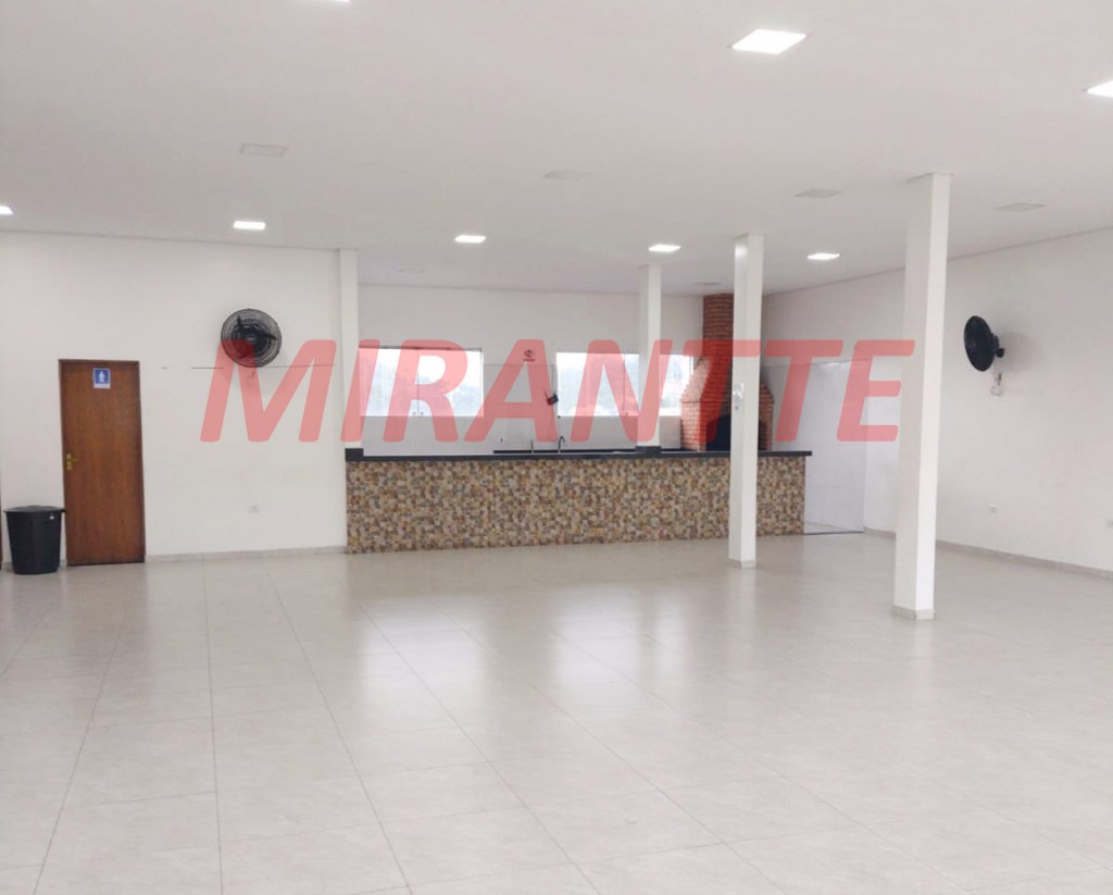 Comercial de 157m² em Mikail II