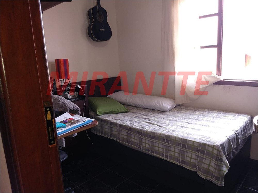 Sobrado de 259m² com 255 quartos em Jardim Vila Galvão