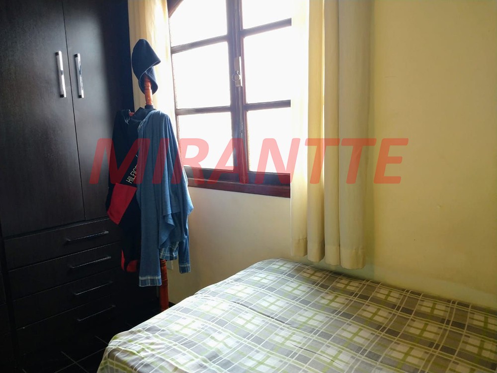 Sobrado de 259m² com 255 quartos em Jardim Vila Galvão