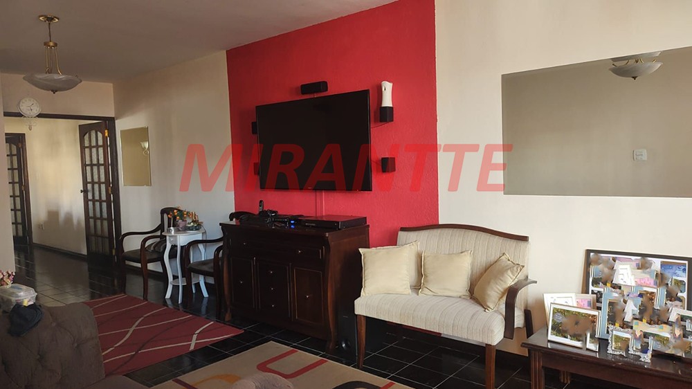Sobrado de 259m² com 255 quartos em Jardim Vila Galvão