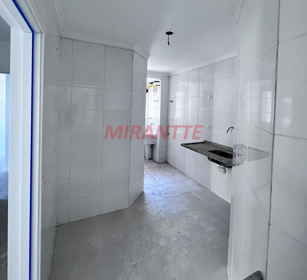Apartamento de 68m² com 3 quartos em Santana