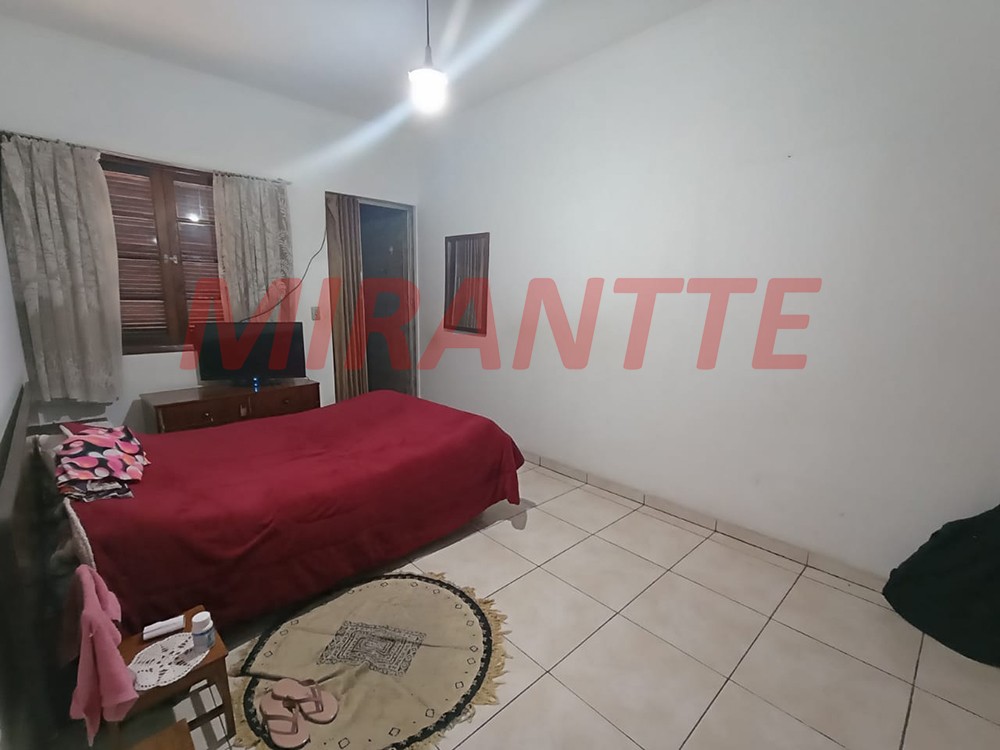 Casa terrea de 107m² com 3 quartos em Parque Casa De Pedra