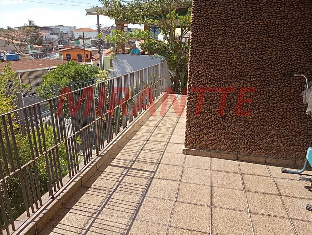 Casa terrea de 107m² com 3 quartos em Parque Casa De Pedra