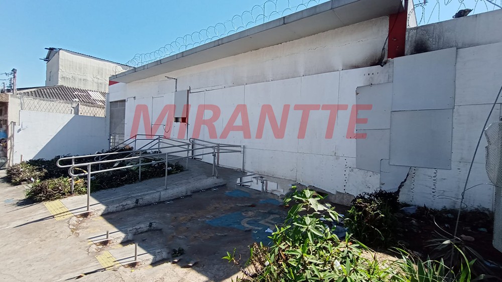 Comercial de 500m² em Jardim Peri