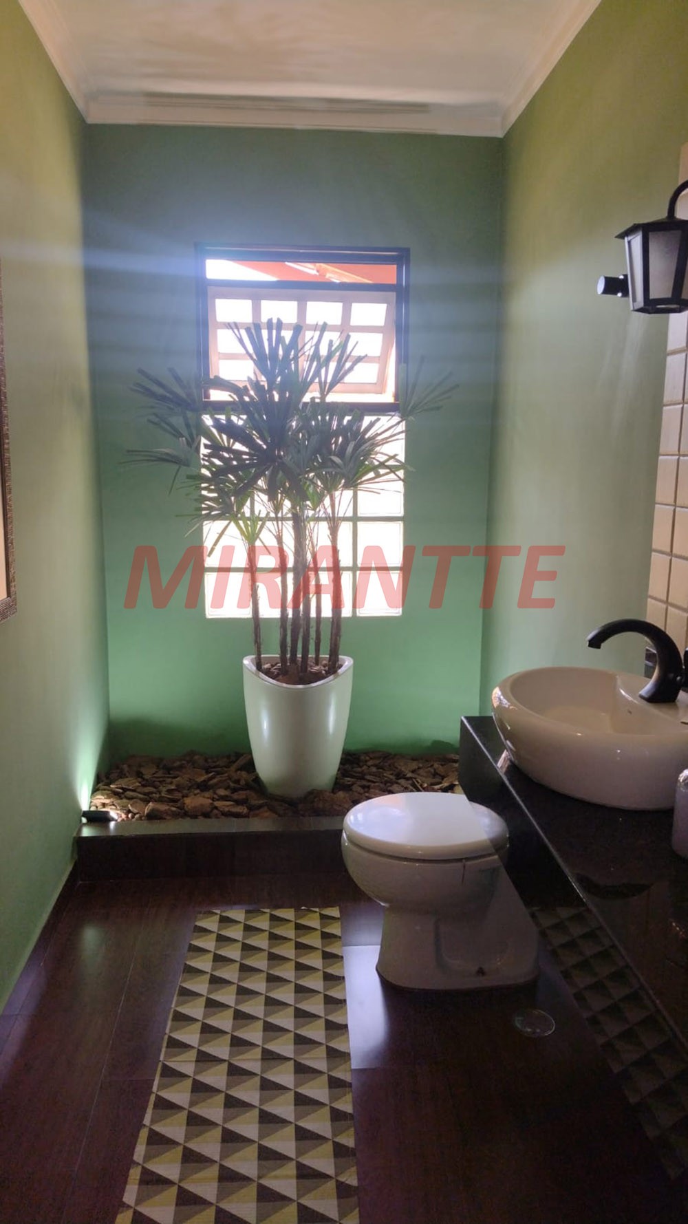 Sobrado de 200m² com 3 quartos em Vila Gustavo