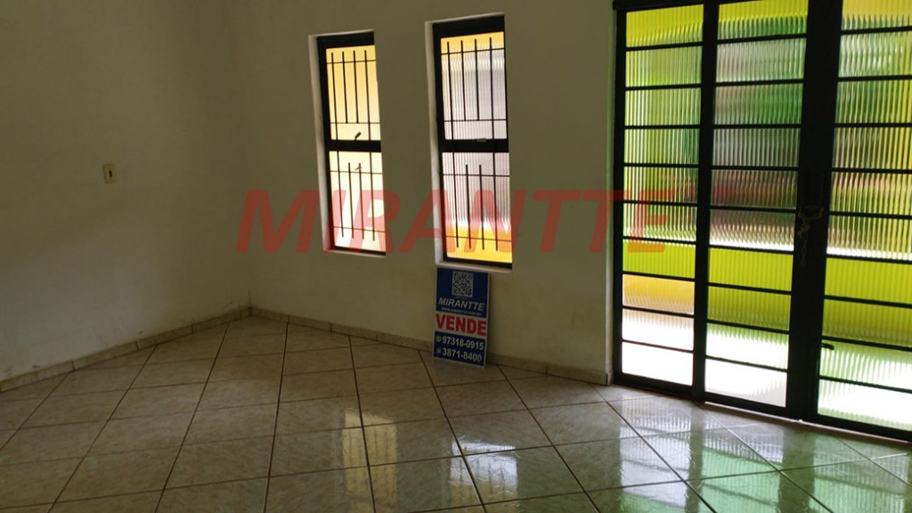 Casa terrea de 250m² com 2 quartos em Centro