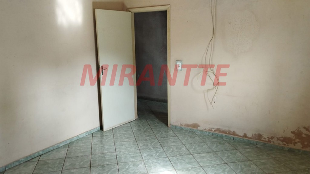 Casa terrea de 250m² com 2 quartos em Centro