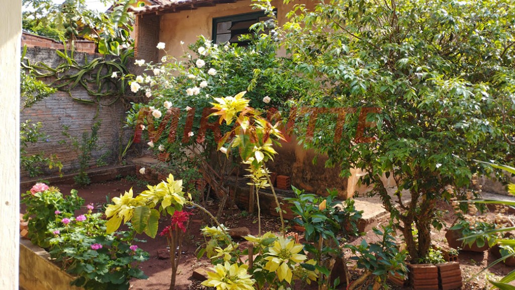 Casa terrea de 250m² com 2 quartos em Centro