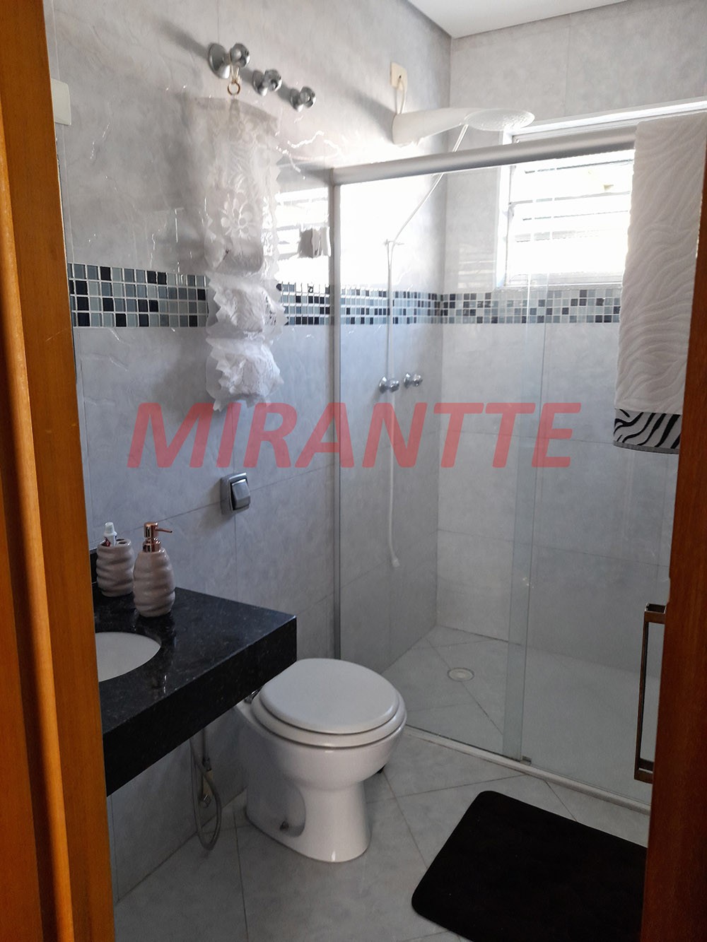 Sobrado de 75m² com 2 quartos em Água Fria