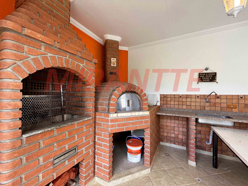Cond. fechado de 250m² com 5 quartos em Serra da Cantareira