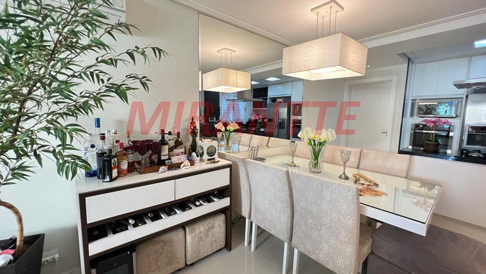 Sobrado de 127m² com 2 quartos em Jardim Santa Inês