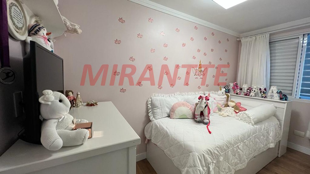 Sobrado de 127m² com 2 quartos em Jardim Santa Inês