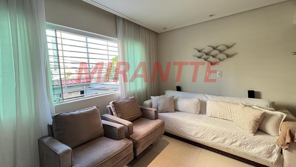 Sobrado de 127m² com 2 quartos em Jardim Santa Inês