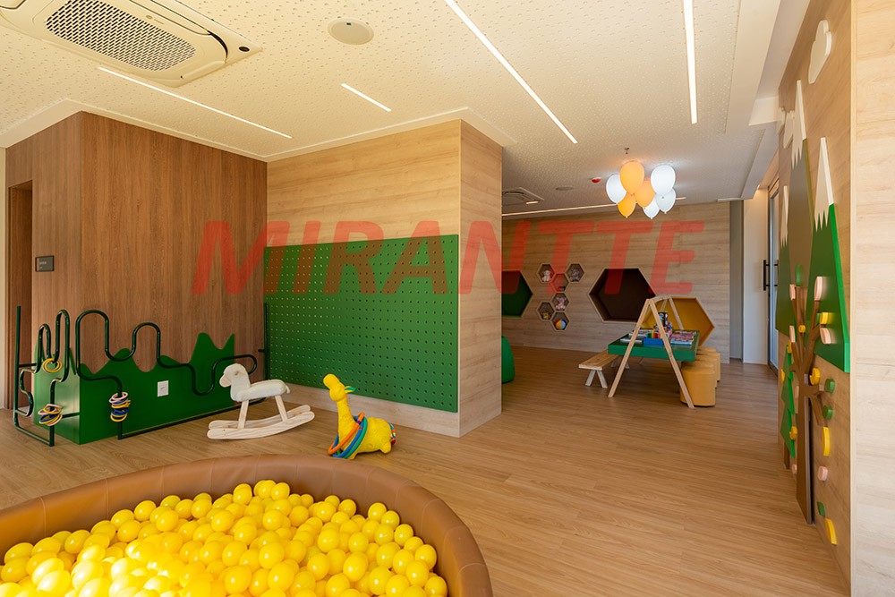 Apartamento com 4 quartos em Brooklin