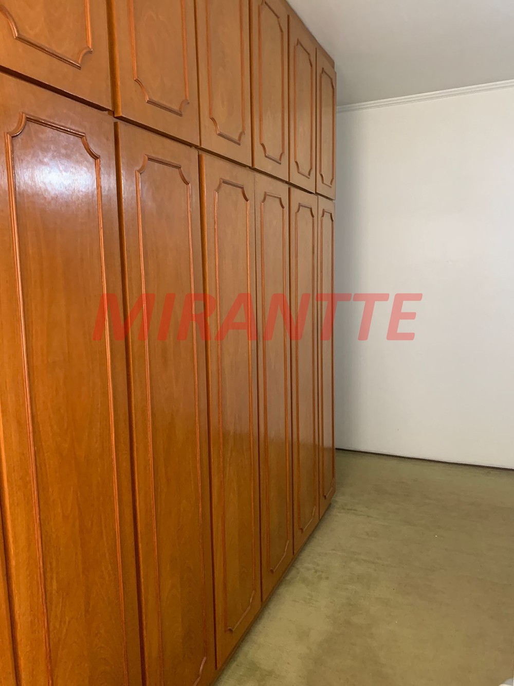 Sobrado de 189m² com 3 quartos em Parada Inglesa