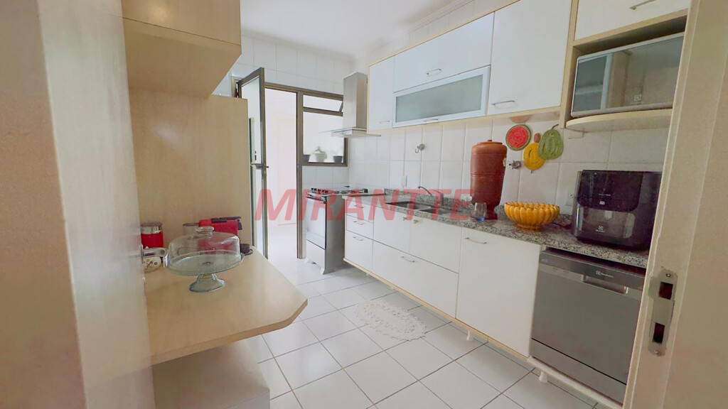 Apartamento de 105m² com 3 quartos em Santana