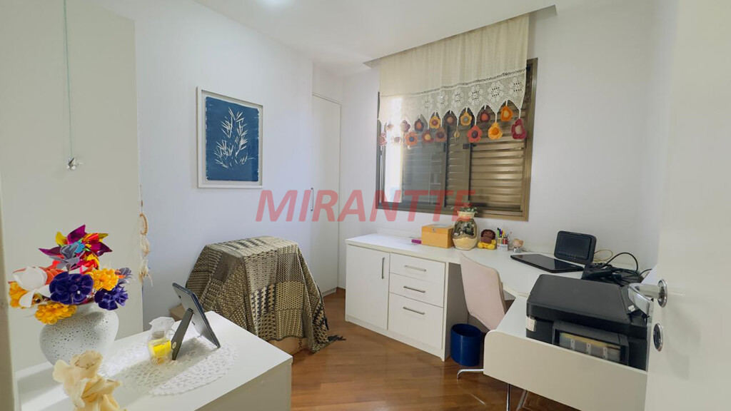 Apartamento de 105m² com 3 quartos em Santana