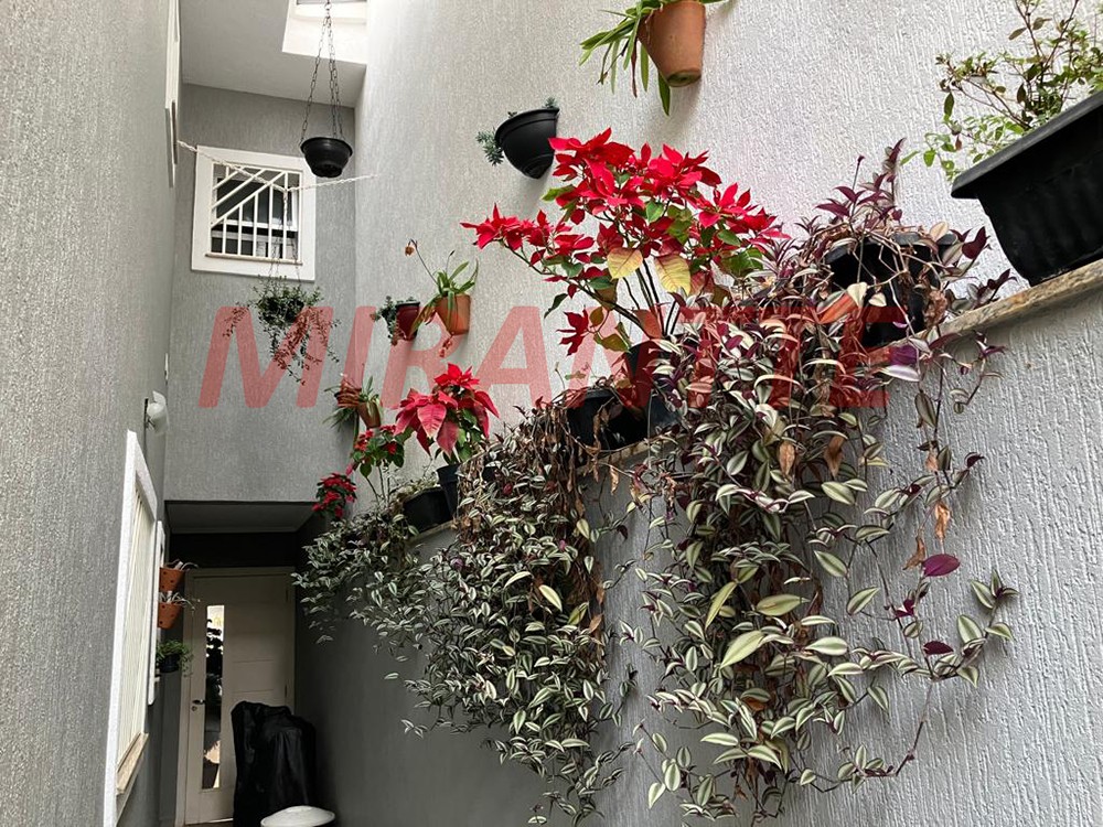 Sobrado de 156m² com 3 quartos em Santa Teresinha