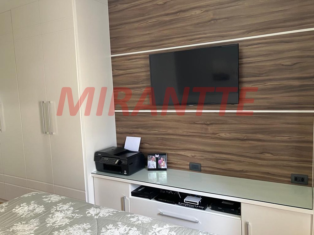 Sobrado de 156m² com 3 quartos em Santa Teresinha