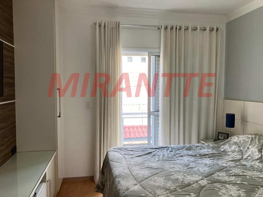 Sobrado de 156m² com 3 quartos em Santa Teresinha