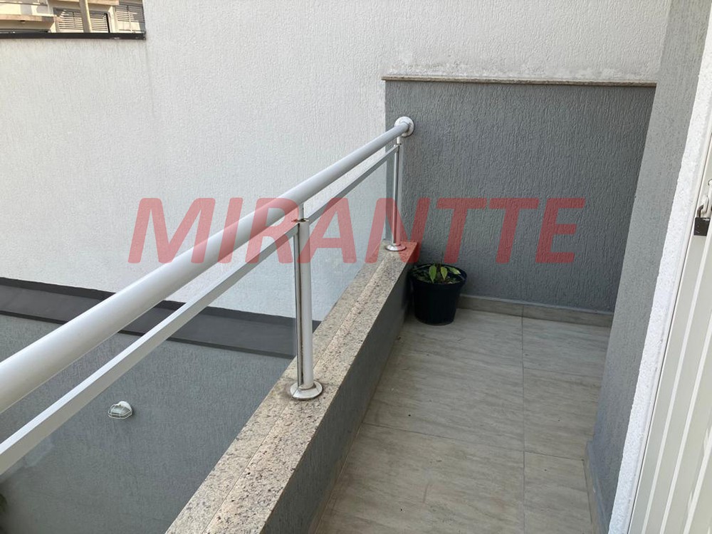 Sobrado de 156m² com 3 quartos em Santa Teresinha