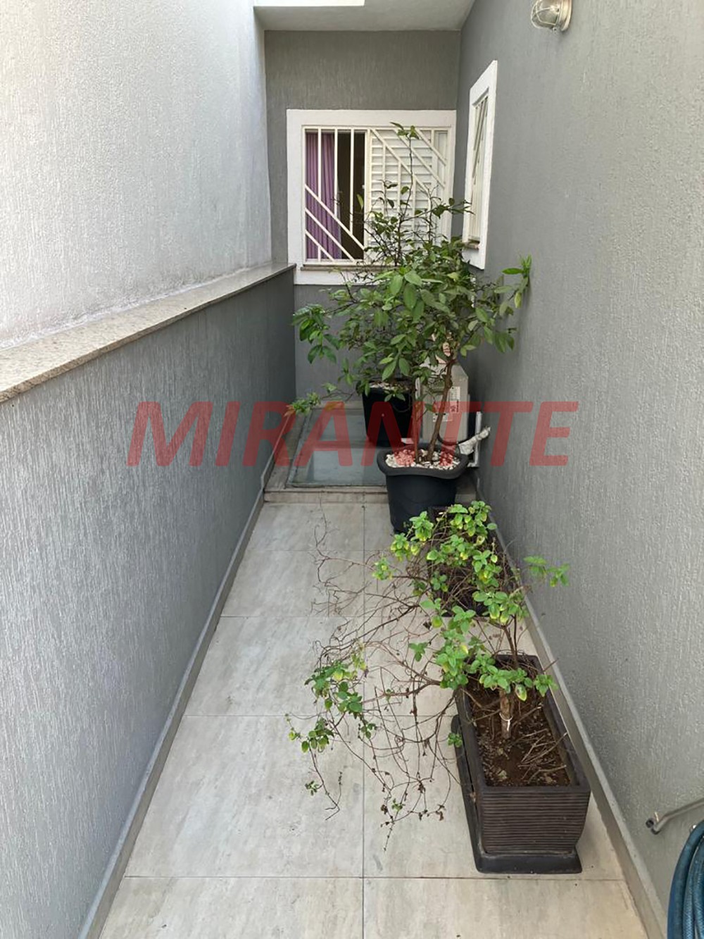 Sobrado de 156m² com 3 quartos em Santa Teresinha
