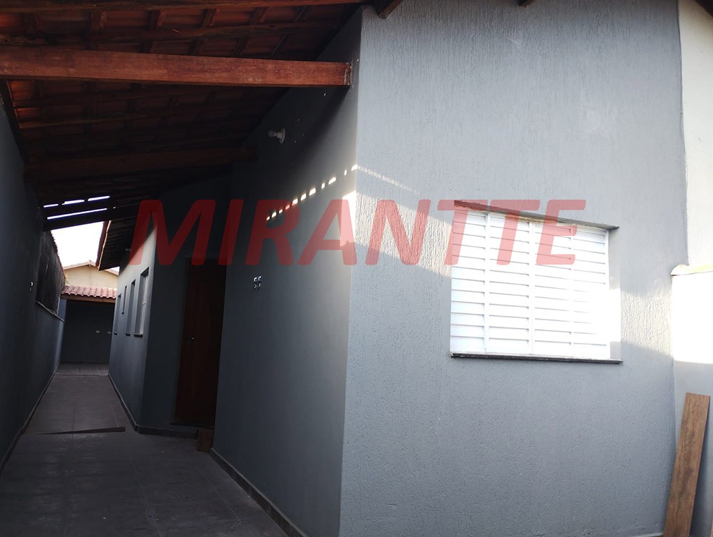 Casa terrea de 73m² com 2 quartos em Jardim Bopiporanga