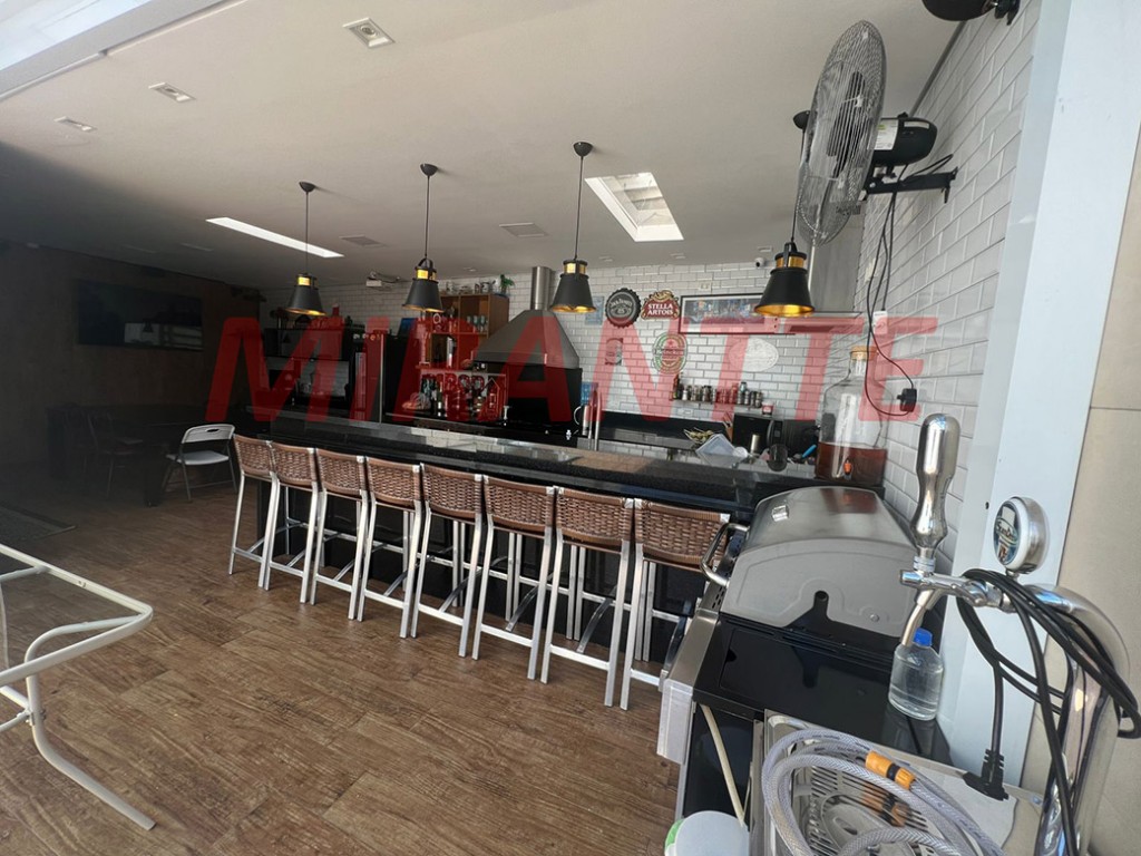 Sobrado de 282m² com 4 quartos em Tremembe