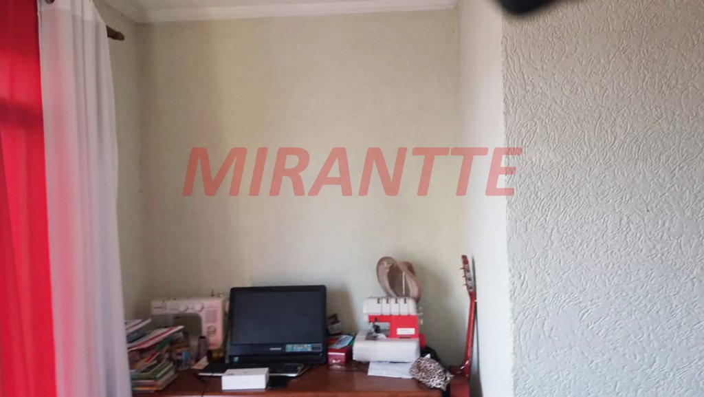 Sobrado de 220m² com 3 quartos em Vila Milton