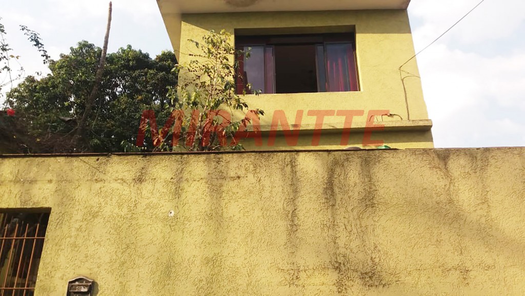 Sobrado de 220m² com 3 quartos em Vila Milton