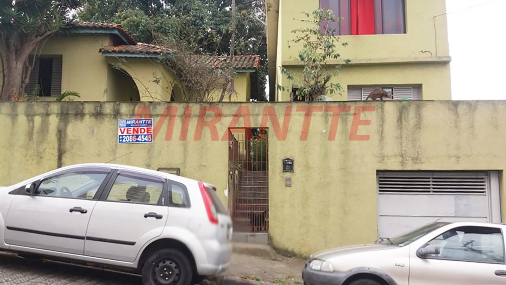 Sobrado de 220m² com 3 quartos em Vila Milton