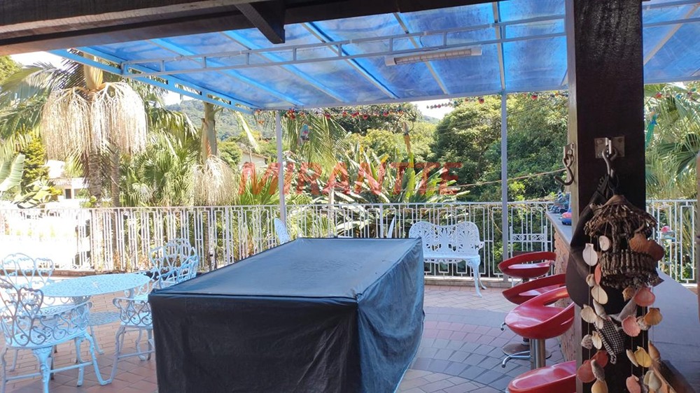 Casa terrea de 650m² com 4 quartos em Serra Da Cantareira