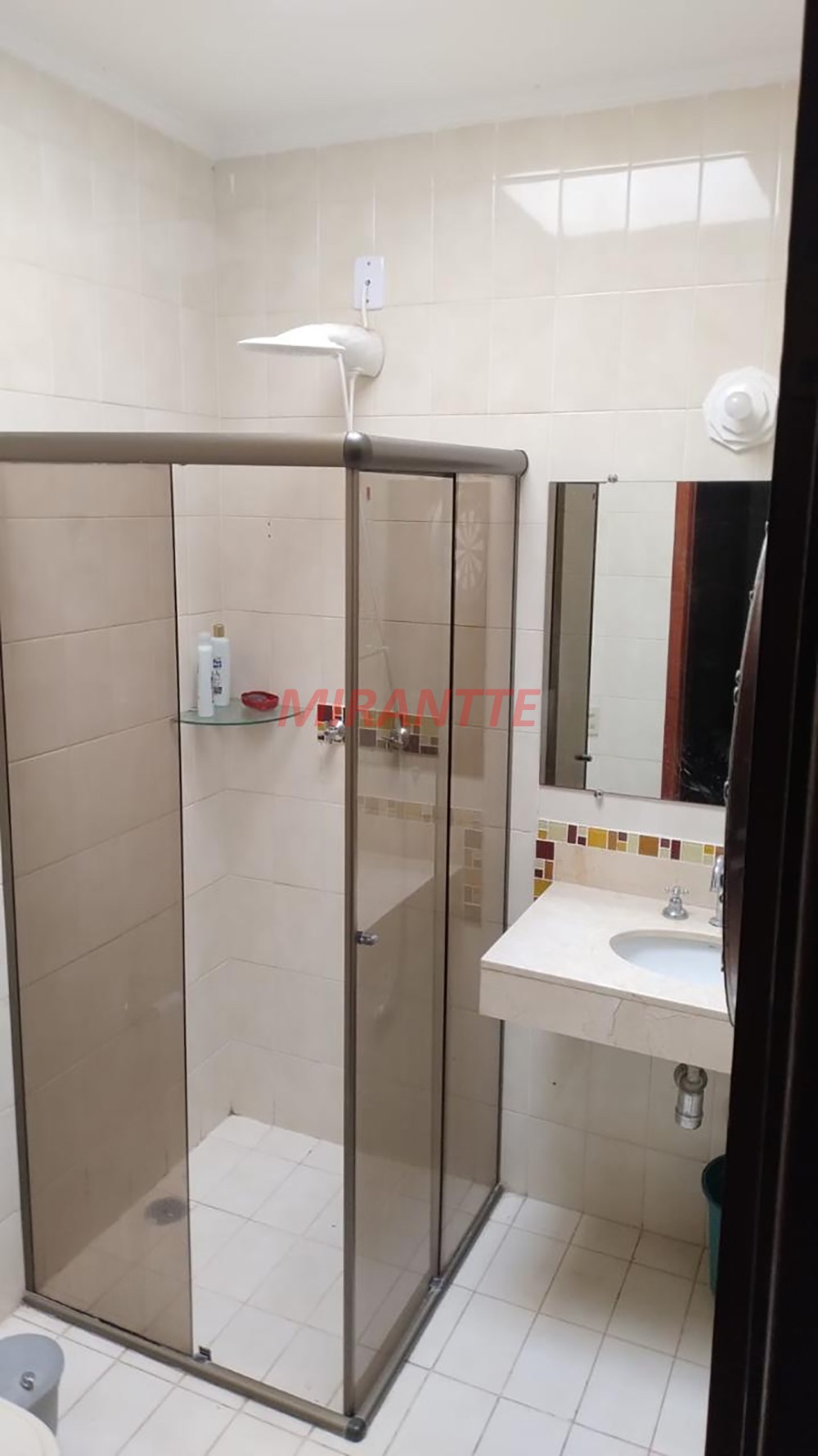 Casa terrea de 650m² com 4 quartos em Serra Da Cantareira