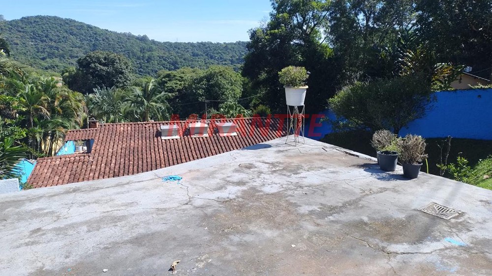 Casa terrea de 650m² com 4 quartos em Serra Da Cantareira
