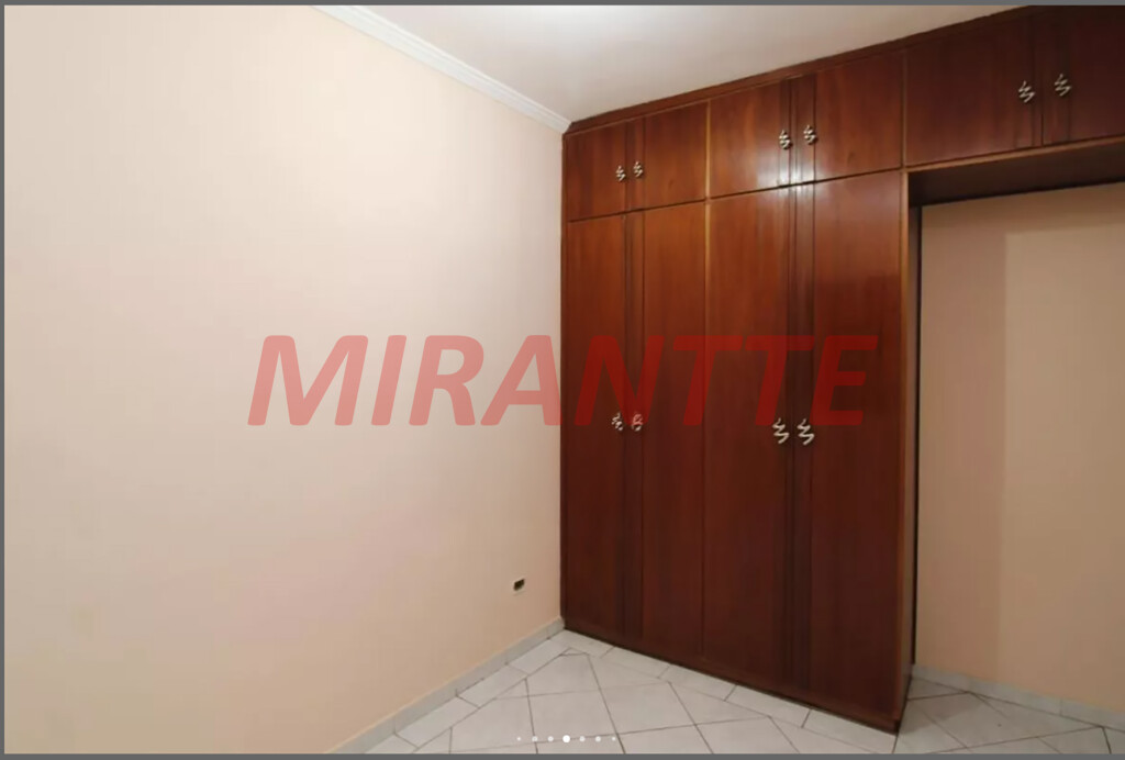 Sobrado com 3 quartos em Jardim Leonor Mendes De Barros