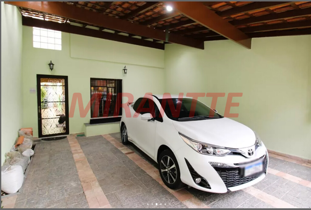Sobrado com 3 quartos em Jardim Leonor Mendes De Barros