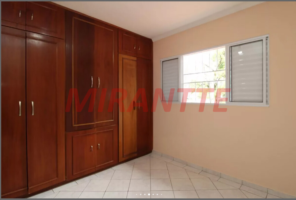 Sobrado com 3 quartos em Jardim Leonor Mendes De Barros