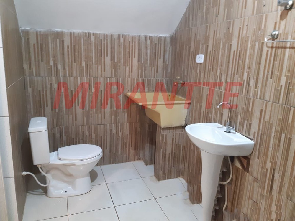 Casa terrea de 500m² com 6 quartos em Recanto feliz