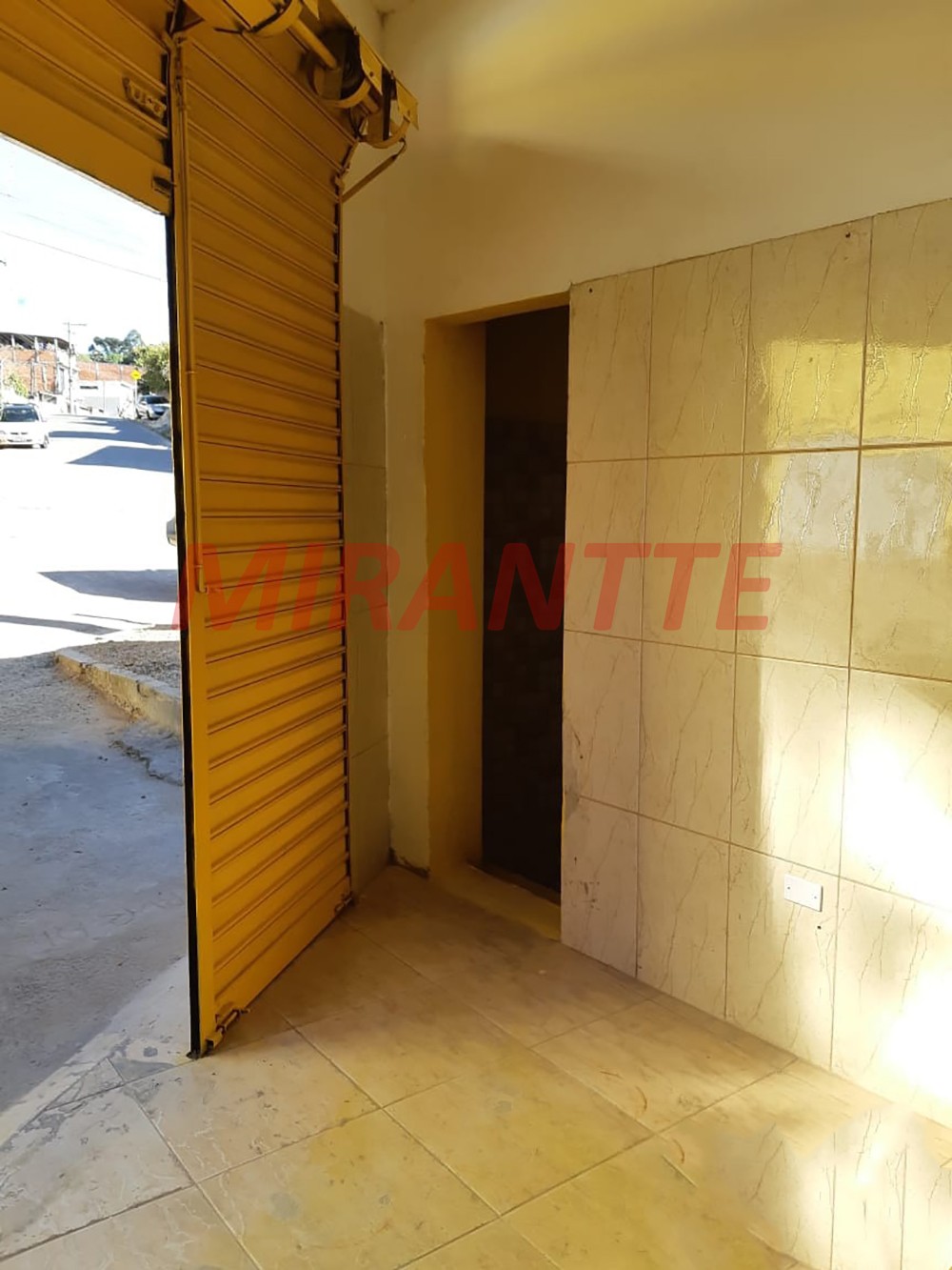 Casa terrea de 500m² com 6 quartos em Recanto feliz