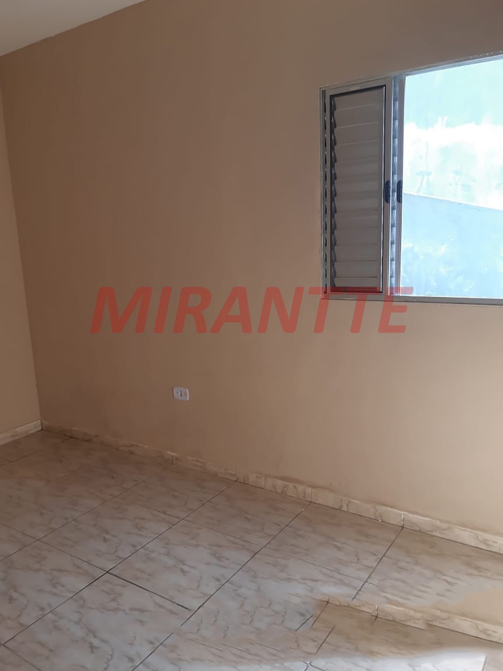 Casa terrea de 500m² com 6 quartos em Recanto feliz
