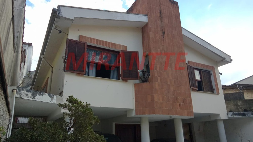 Sobrado de 208m² com 3 quartos em Jardim Virginia Bianca
